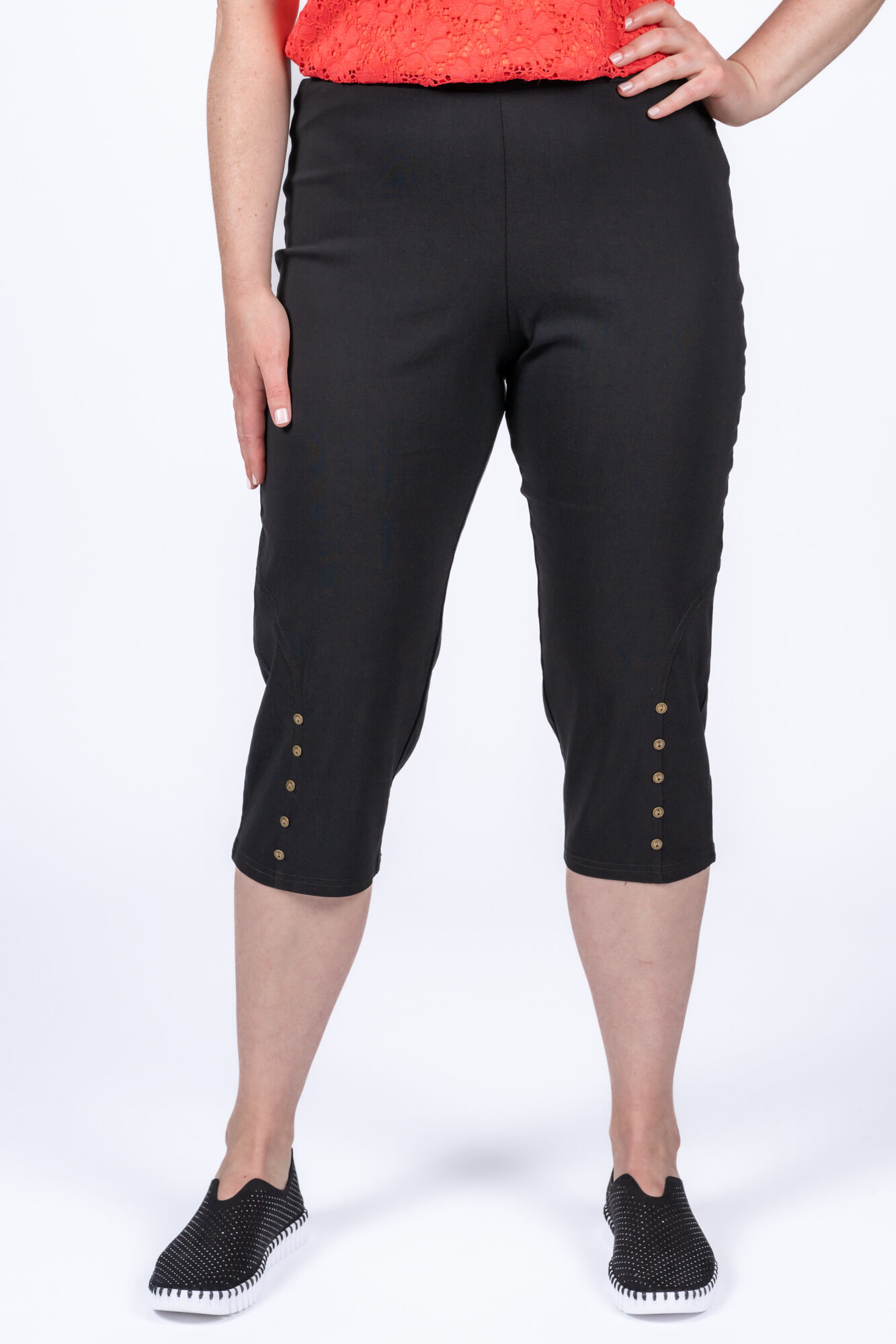 Pull-On Button Capri Image 2